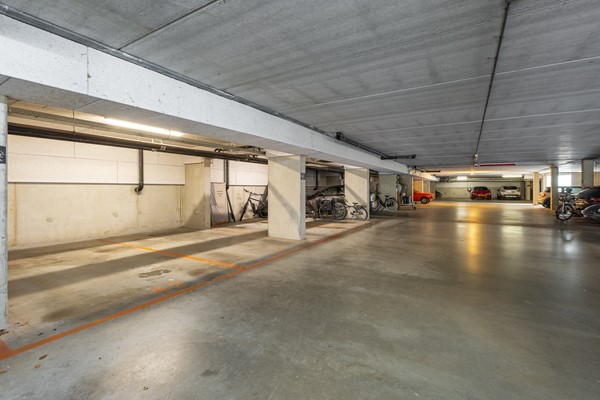 Medium property photo - Oeverzeggestraat 16, 1087 BV Amsterdam